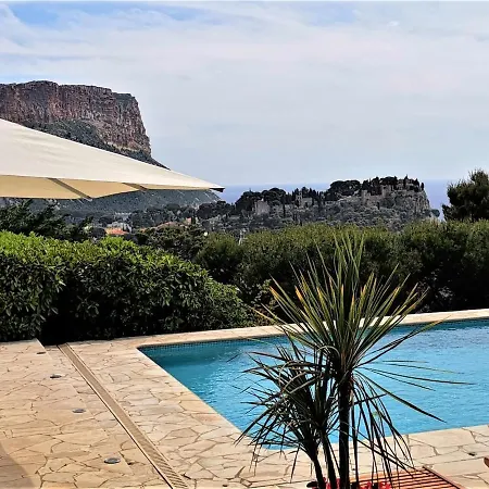 Superbe Vue Et Emplacement Exceptionne Cassis